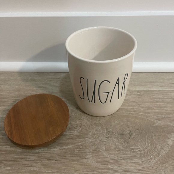 Rae Dunn Sugar Canister - Picture 2 of 3